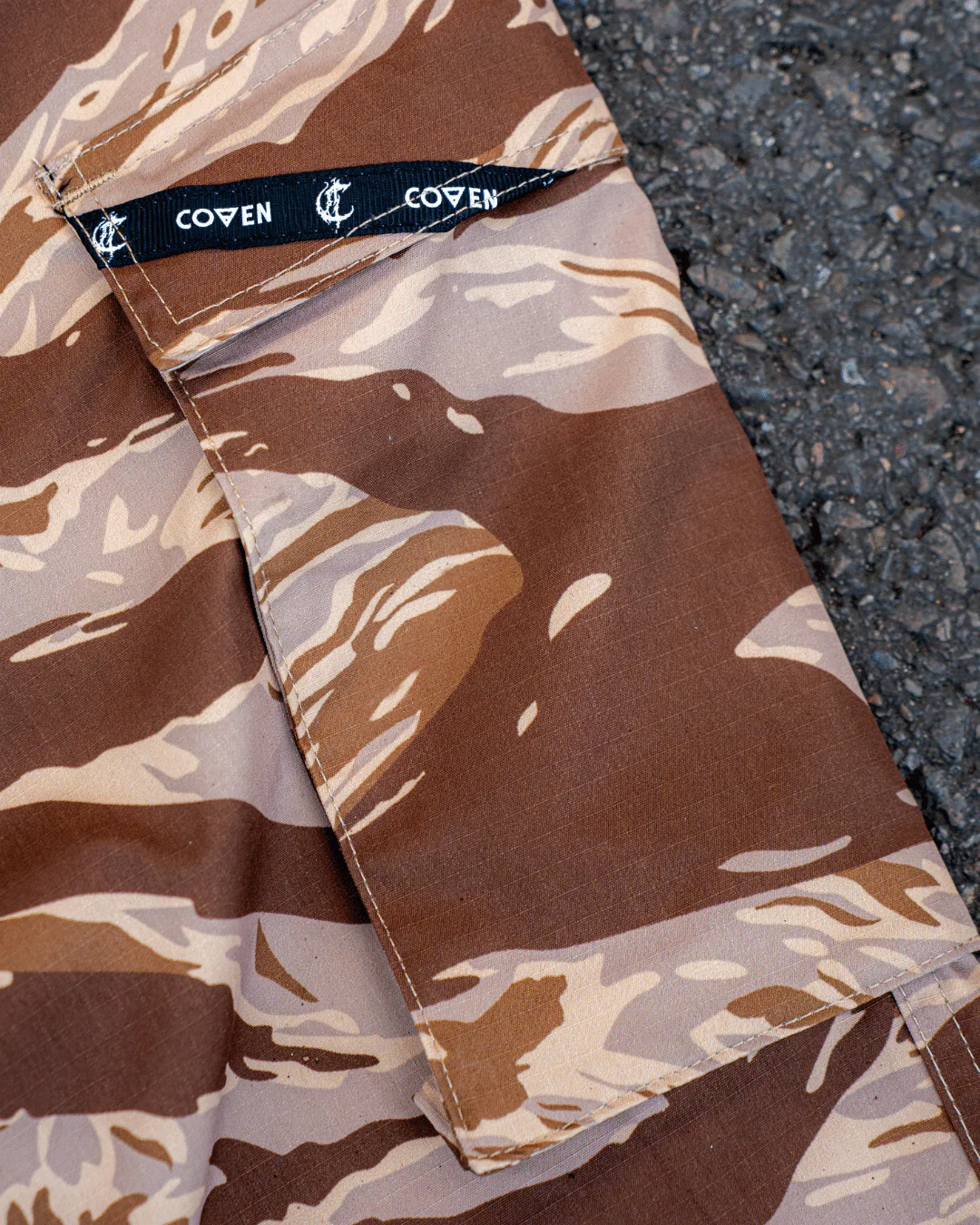 Combat Joggers - tigerstripe desert - Image 13