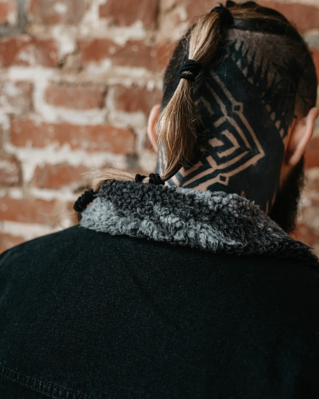 Coven - Winter Trucker Jacket - Wormshell of Black Winter - Image 14