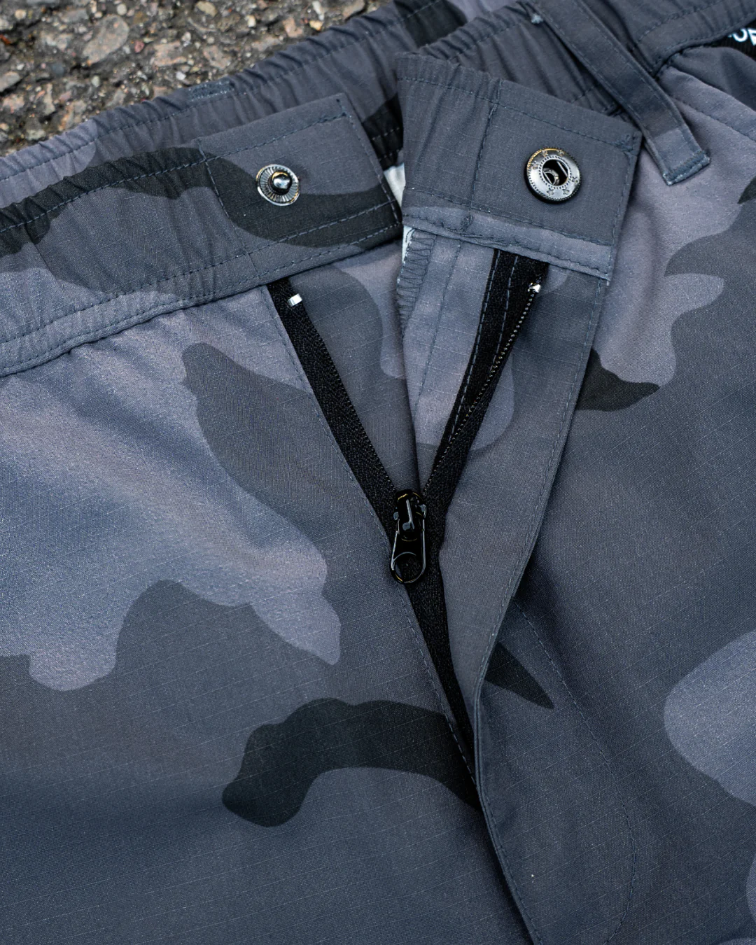 Cutthroat Shorts - DCU black - Image 11