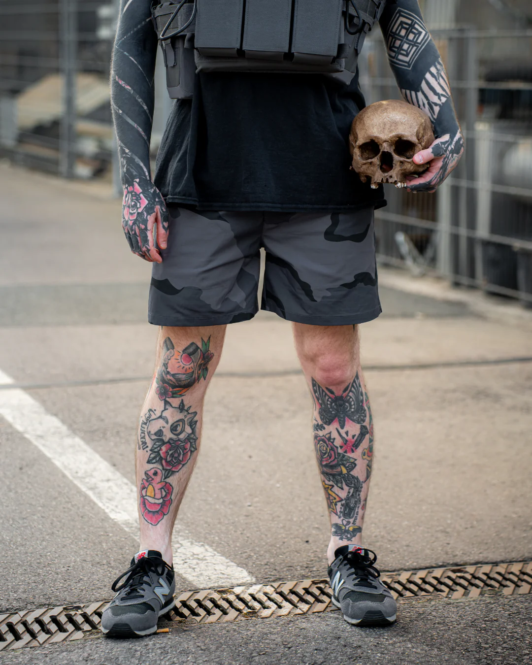 Cutthroat Shorts - DCU black - Image 2