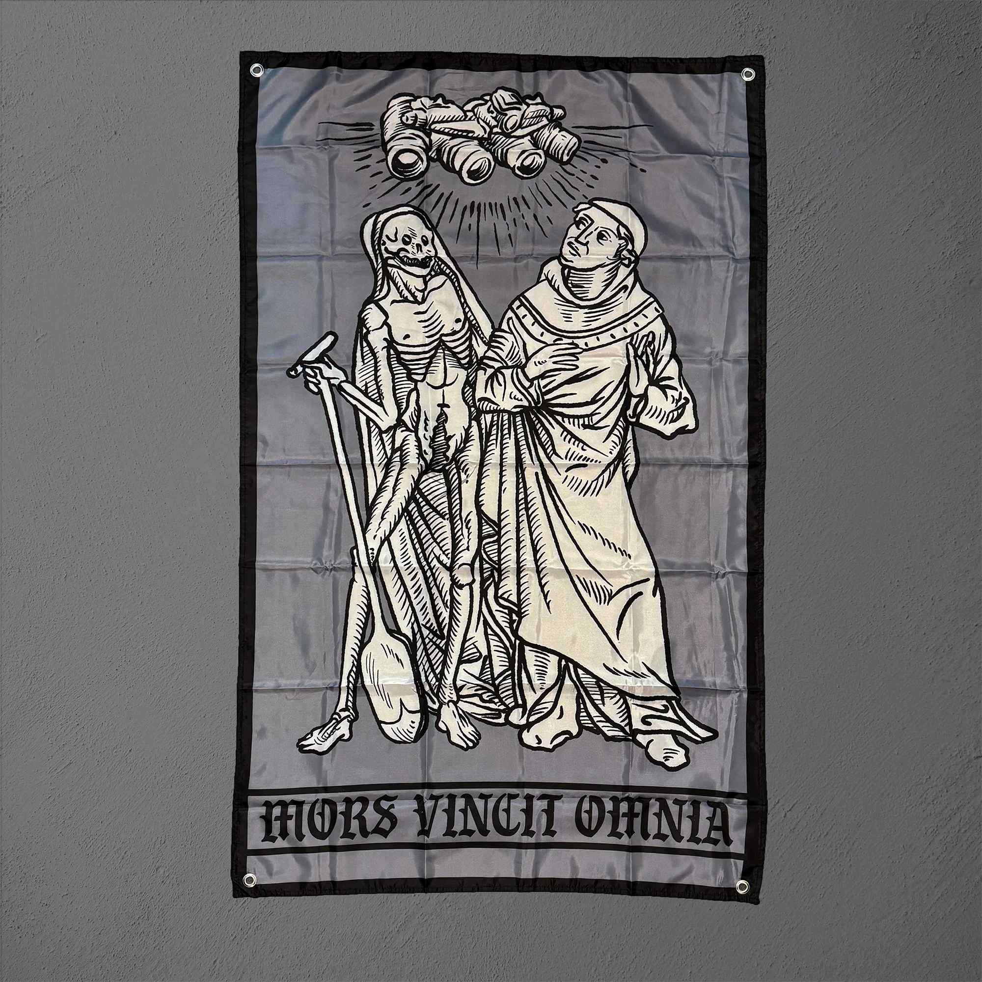 Mors Vincit Omnia - Flagge