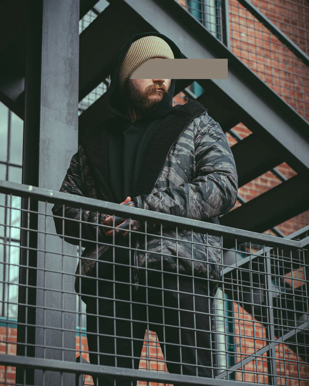 The Sherpie - Woobie / Sherpa Hybrid Jacket - tigerstripe black / black - Image 11