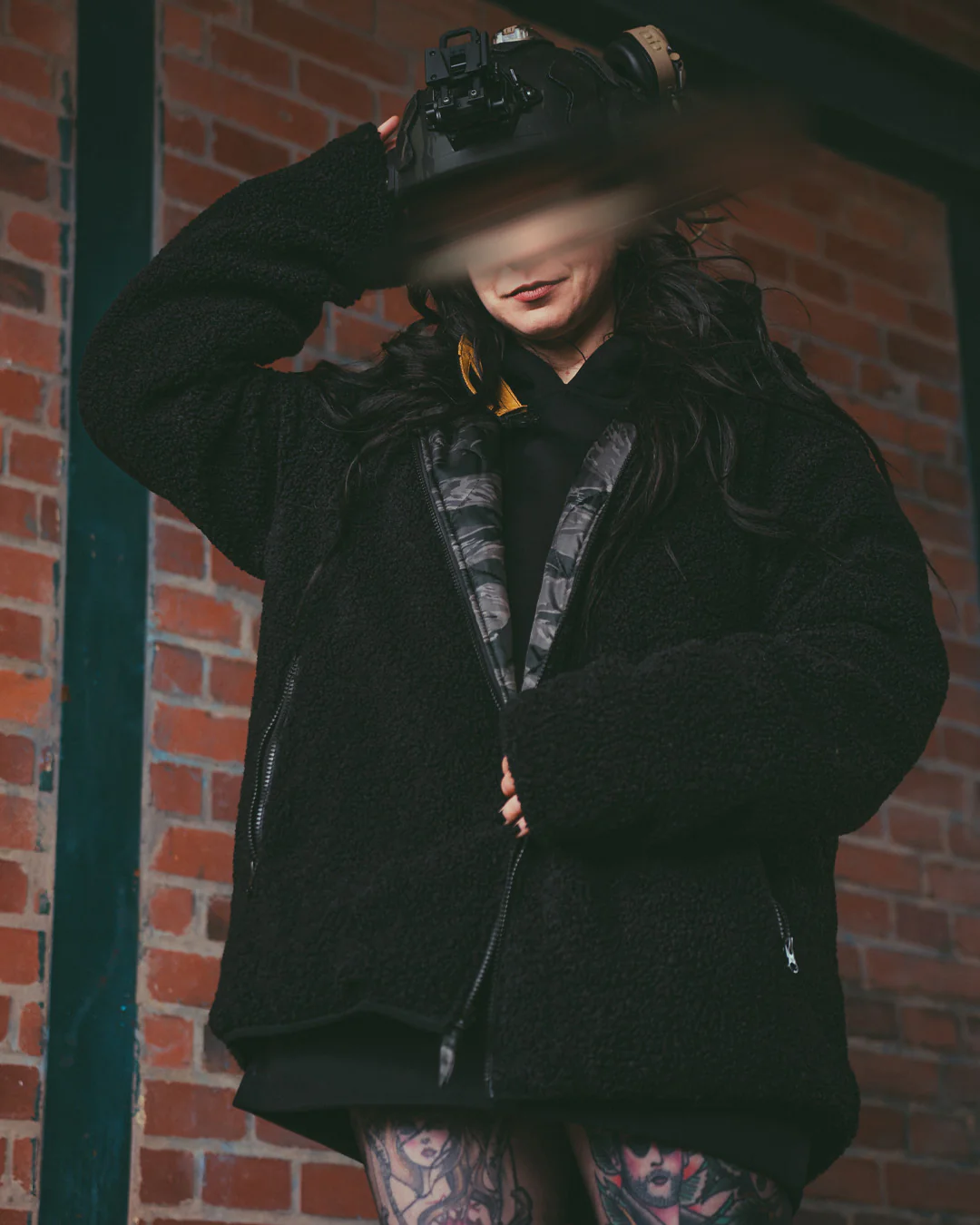 The Sherpie - Woobie / Sherpa Hybrid Jacket - tigerstripe black / black - Image 14