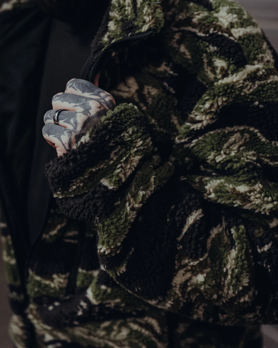 The Snugg - Sherpa Jacket - Tigerstripe classic V2.0 - Image 8