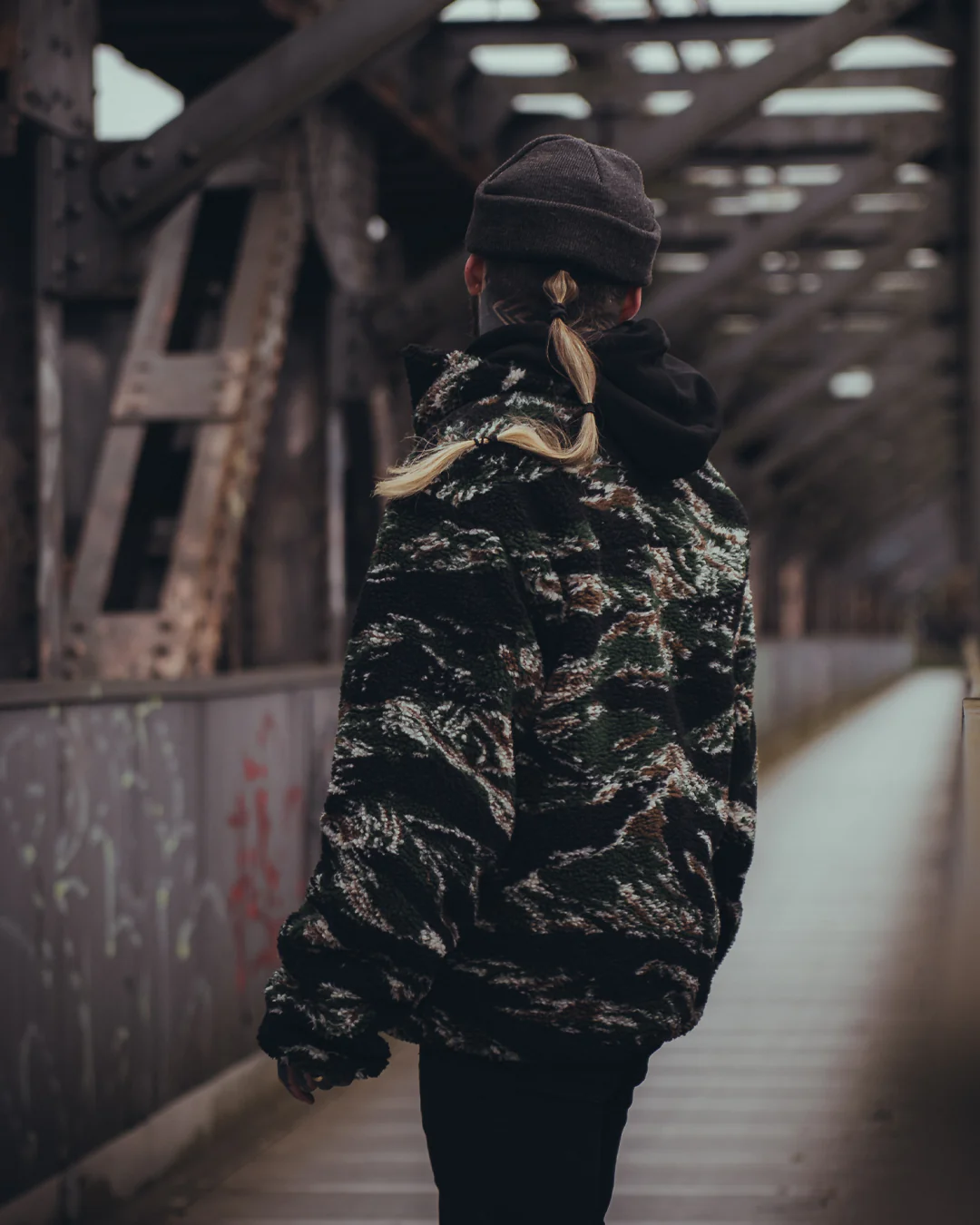 The Snugg - Sherpa Jacket - Tigerstripe classic - Image 3