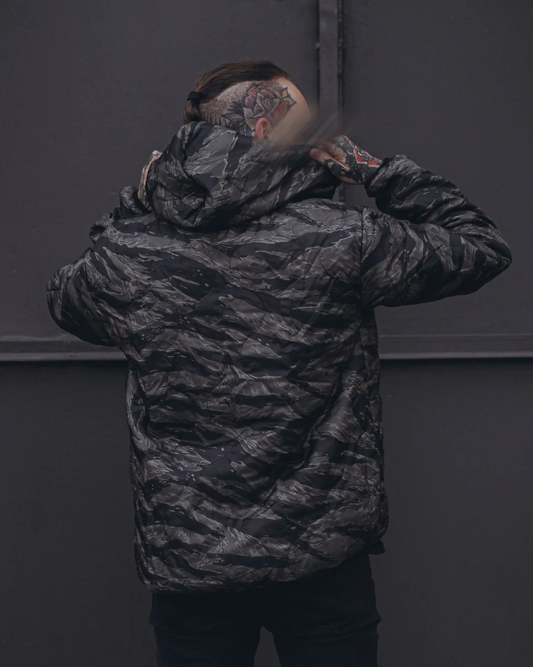 Woobie Jacket V2.0 - FORBIDDEN COMBO SPECIAL - DNC / Tigerstripe black reversible - Image 8