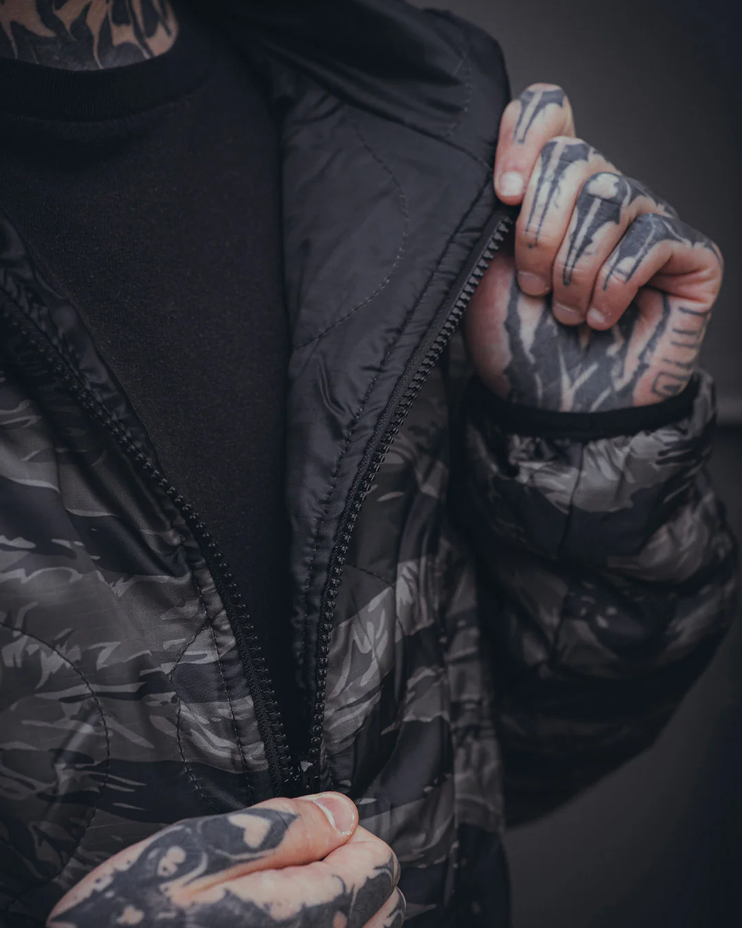 Woobie Jacket V2.0 - Tigerstripe black / aeon black - Image 7
