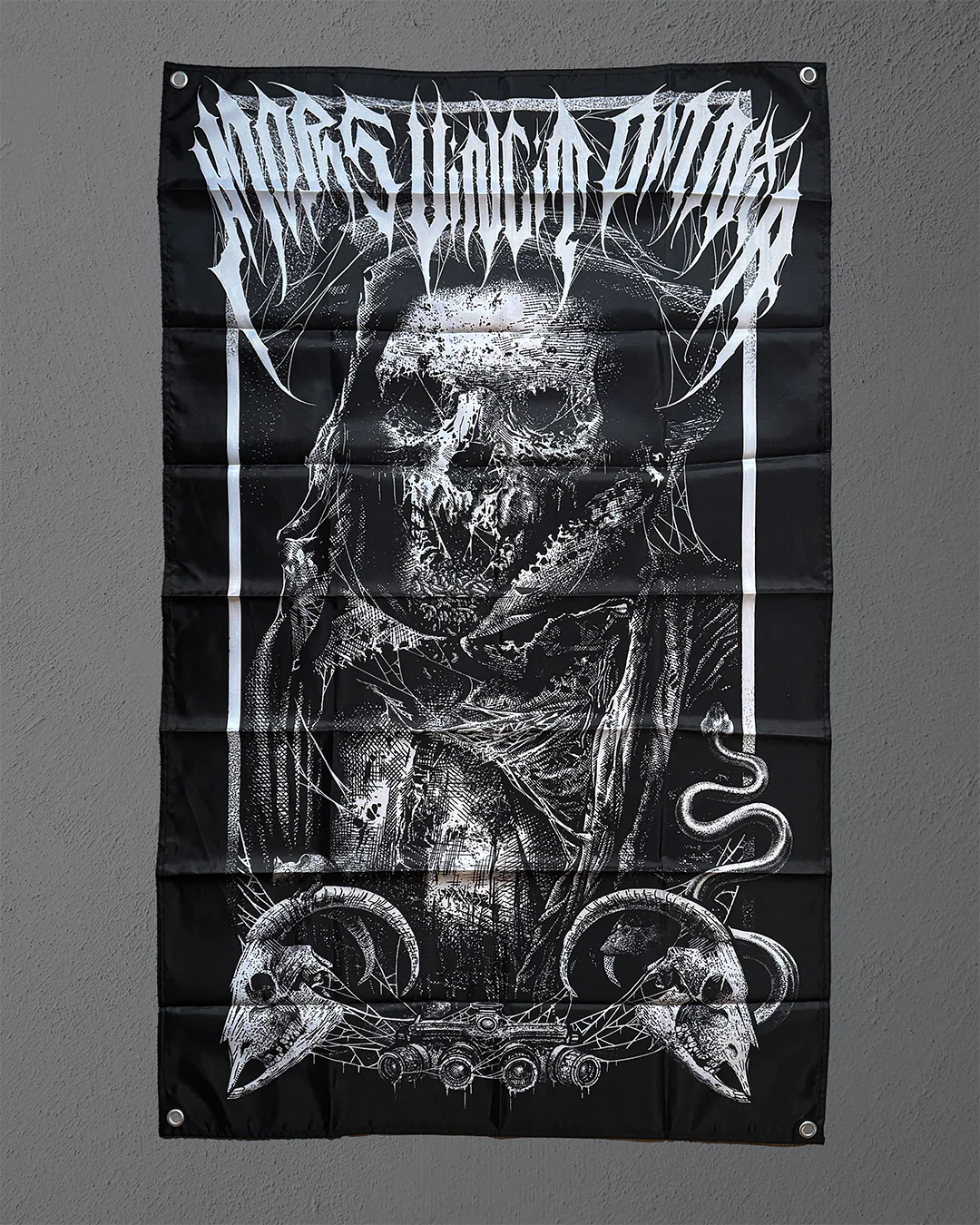 Worms of Worship - Flagge